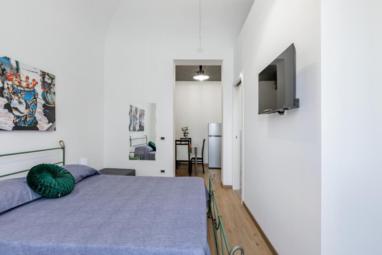 Corso Dei Mille Station Flat With Balcony Apartment Palermo Exterior photo