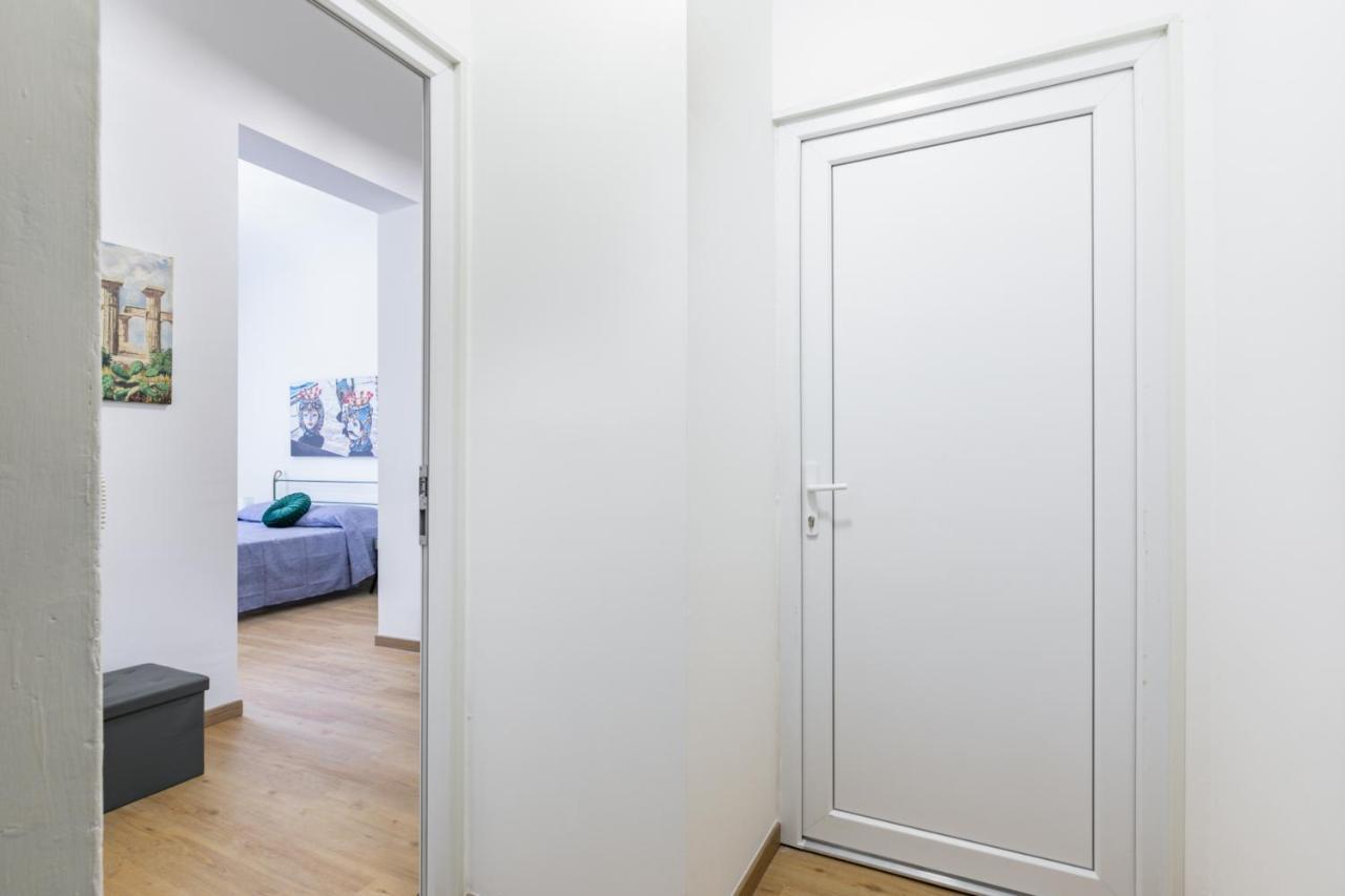 Corso Dei Mille Station Flat With Balcony Apartment Palermo Exterior photo